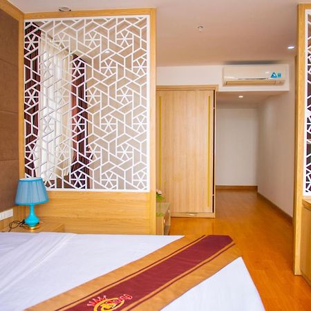 Royal Huy Hotel Tam Ðảo Exterior foto